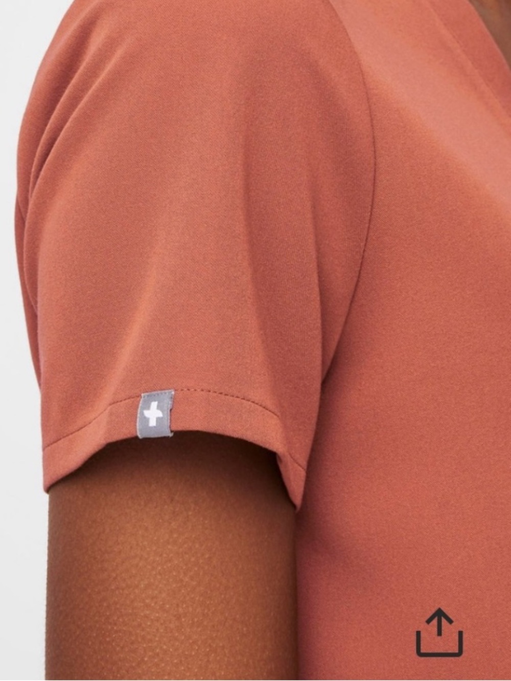 Figs like new! 🏜️ Terracotta Catarina Scrub Top - Picture 6 of 6